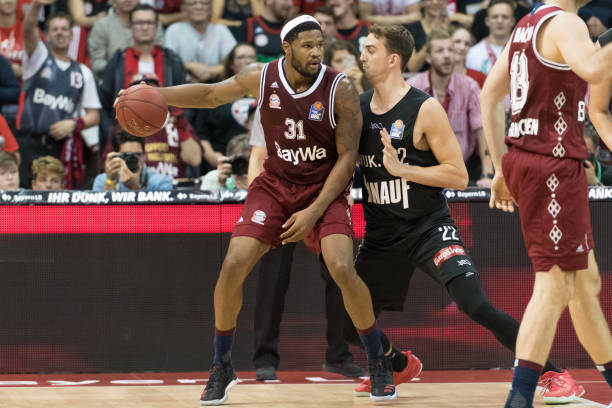 泰山队顺利 泰山队顺利