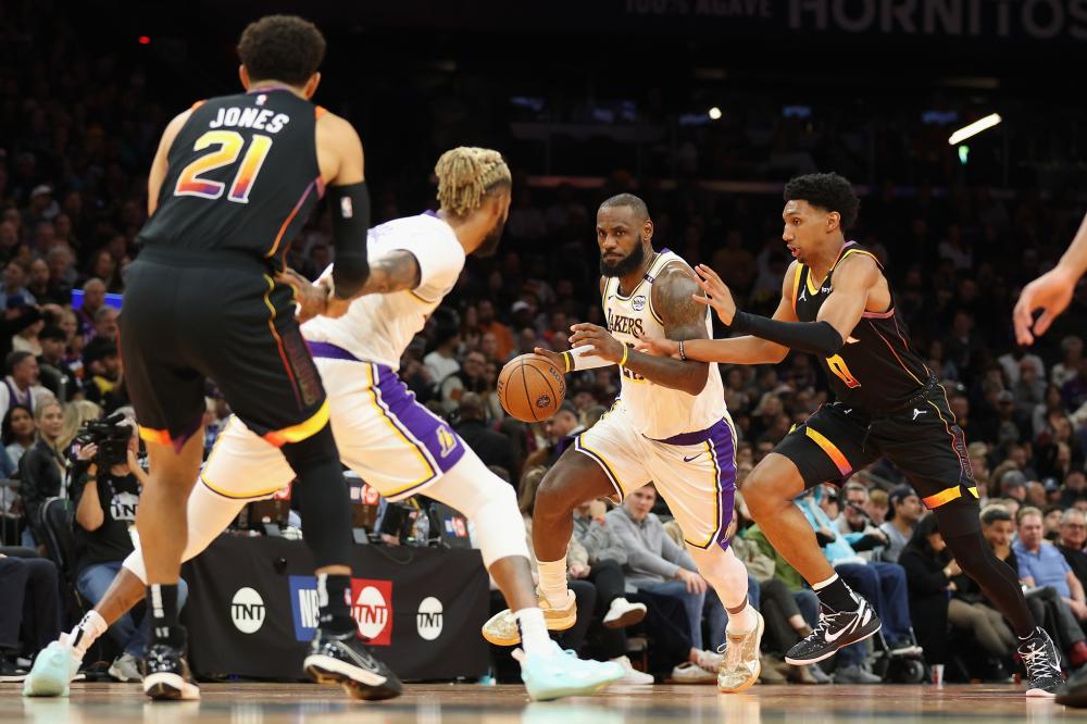 球队通过使 球队通过使