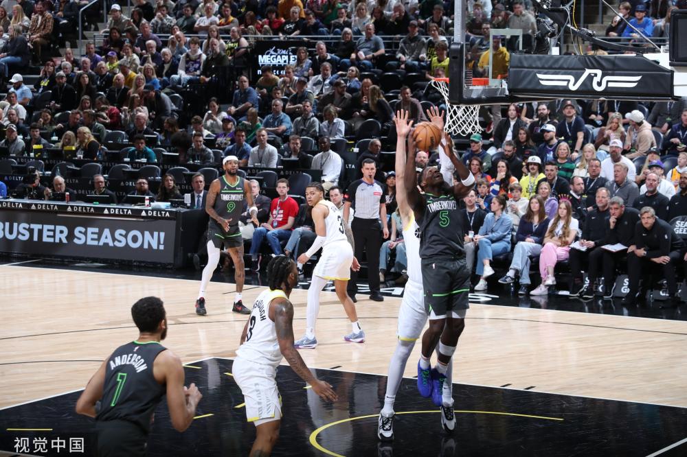 随着阵容的 随着阵容的